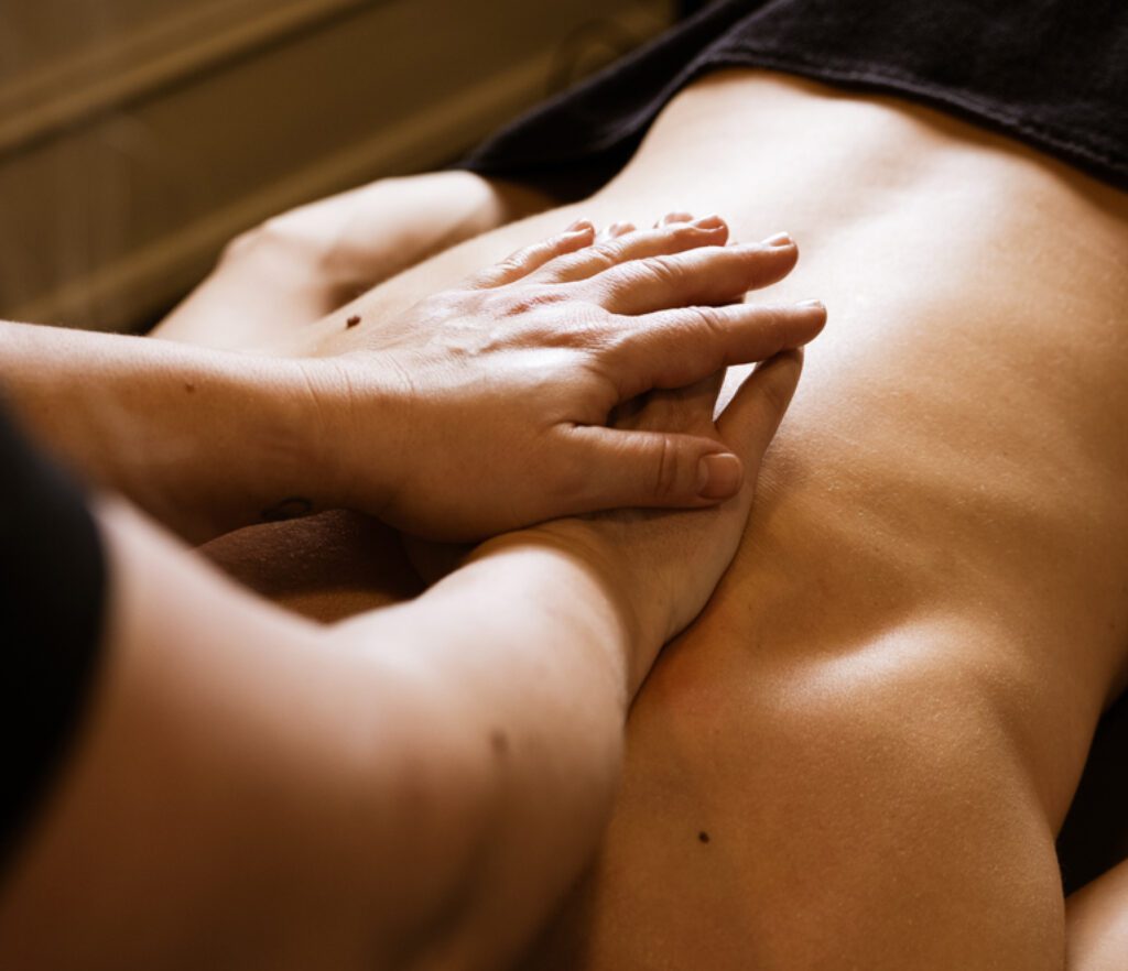 Massage hos Elitefys, Farum og København